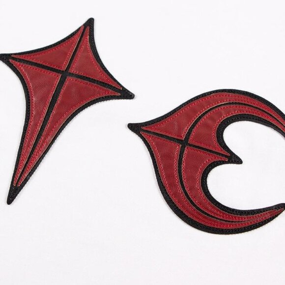 Thug Club White T Shirt With Distinctive Red Graphics - Picture 6 of 7